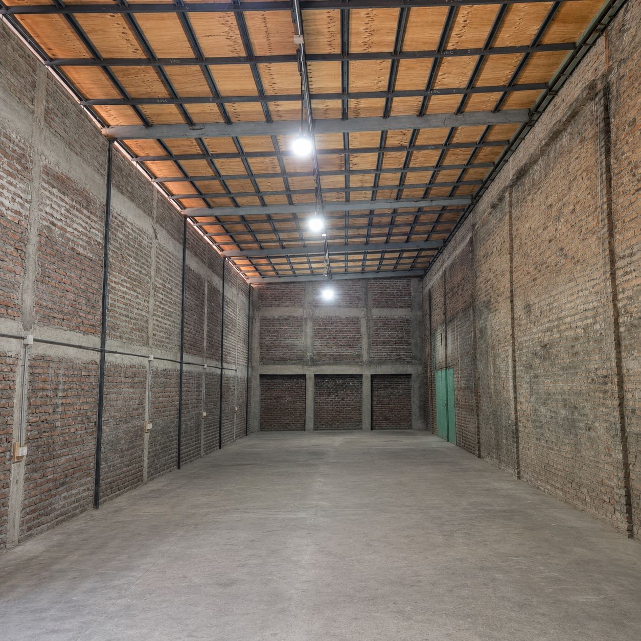 Interior galpón Coquimbo 663